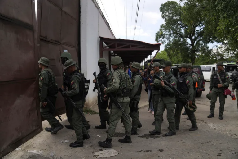 The Role of Cash Transactions in the Arrest of Suspected Venezuelan Gang Members